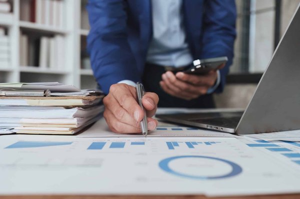 Pourquoi est-il important d'analyser la concurrence ?